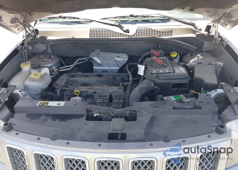 2016 Jeep Compass High Altitude Edition из США, поврежденный, VIN 1C4NJCEA3GD716058